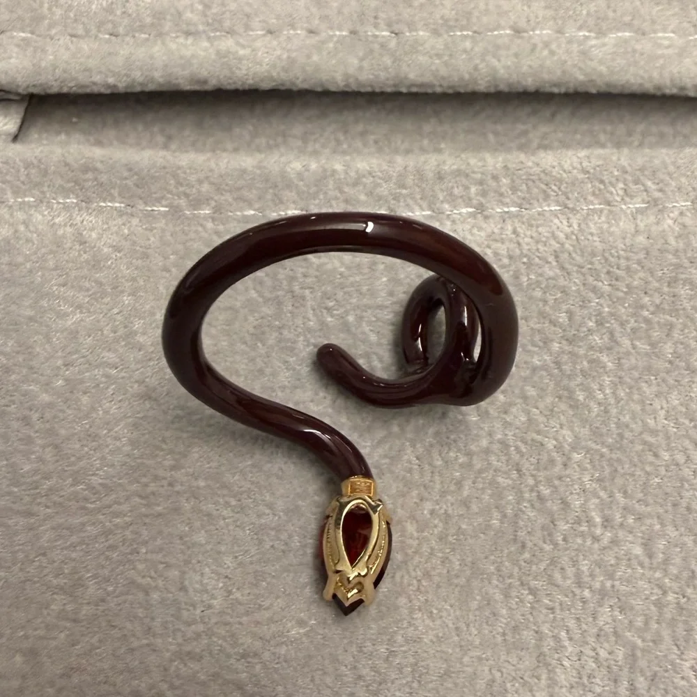 Bea Bongiasca Baby Vine Ring in Cherry Chocolate with Drop Cut Garnet - Picture 3 of 9